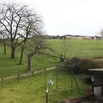 Restaurant Op De Beek Отель Схин-оп-Гёл