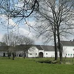 Отель Restaurant Op De Beek Схин-оп-Гёл