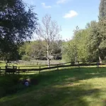 Restaurant Op De Beek Отель Схин-оп-Гёл