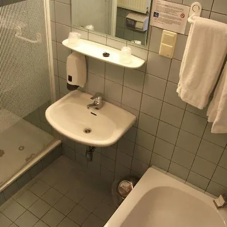 Restaurant Op De Beek Hotell Schin op Geul