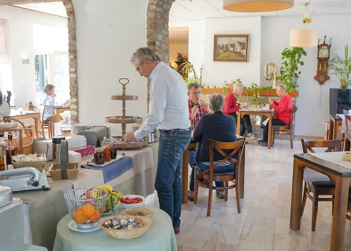 Restaurant Op De Beek فندق سخين أوب خيو